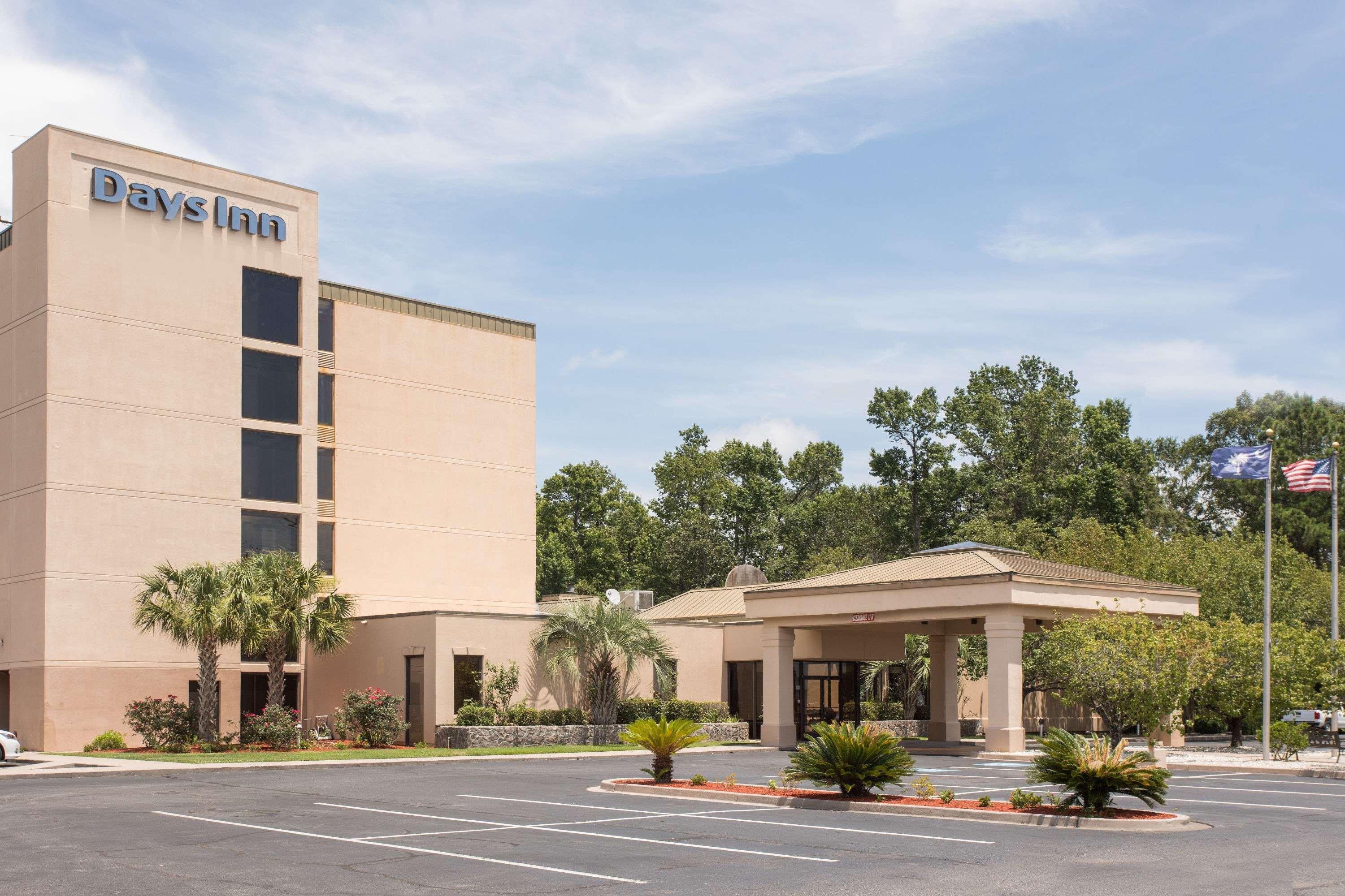 Days Inn By Wyndham Myrtle Beach Socastee Экстерьер фото