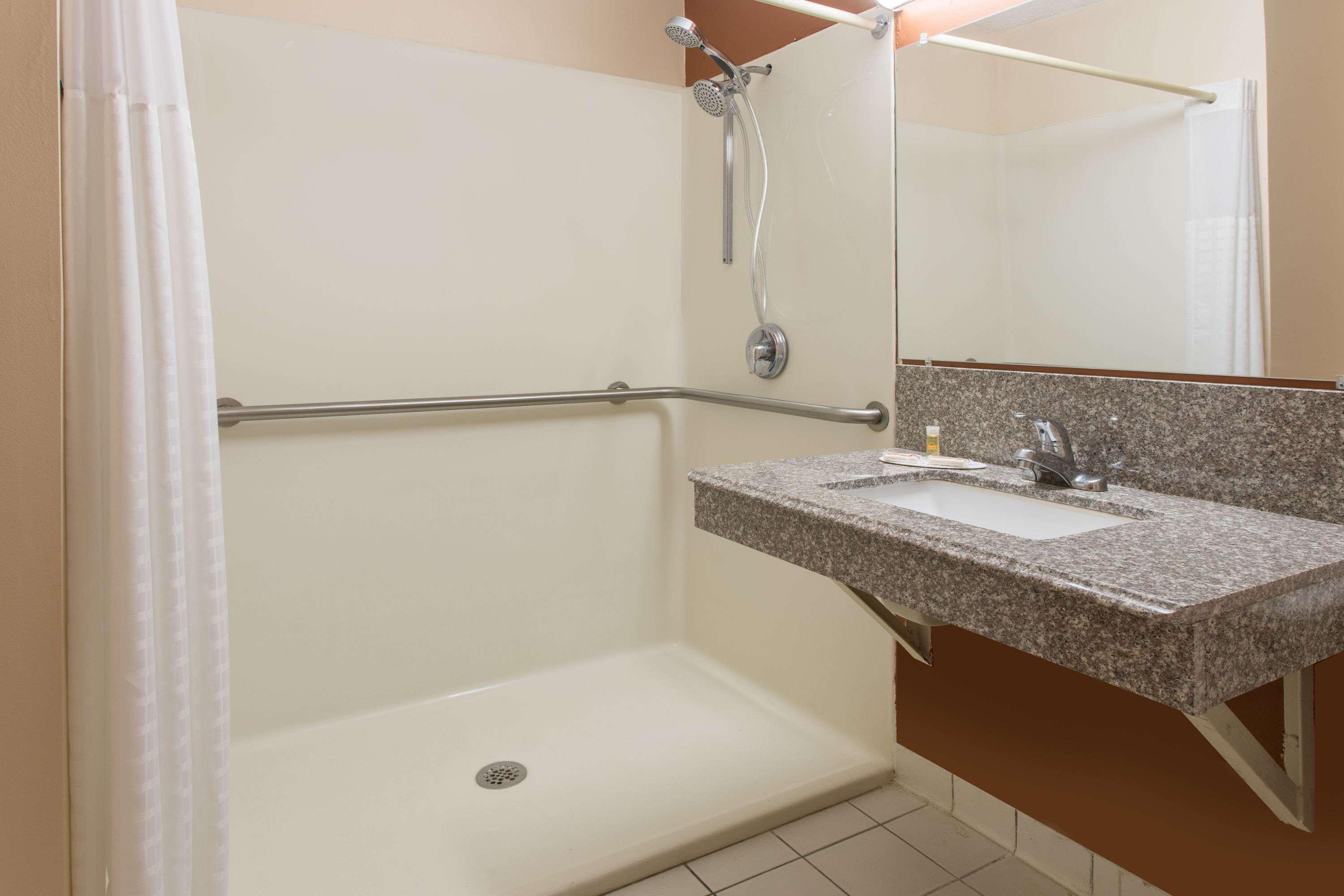 Days Inn By Wyndham Myrtle Beach Socastee Экстерьер фото