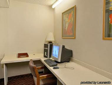 Days Inn By Wyndham Myrtle Beach Socastee Экстерьер фото
